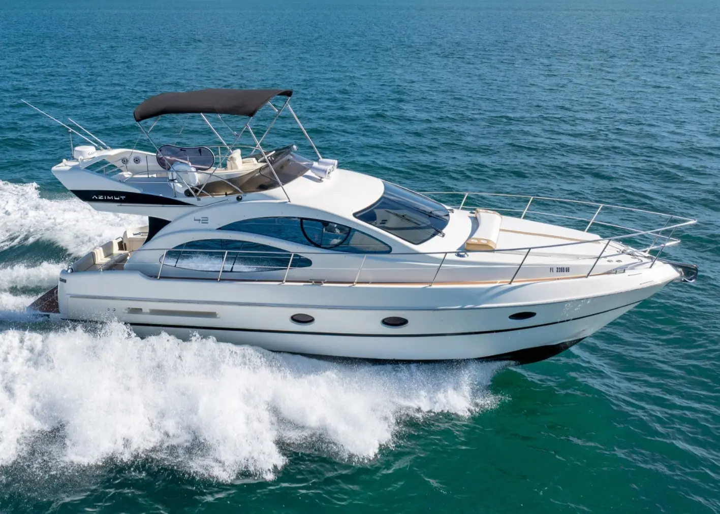 45FT AZIMUT Miami yacht rental 2