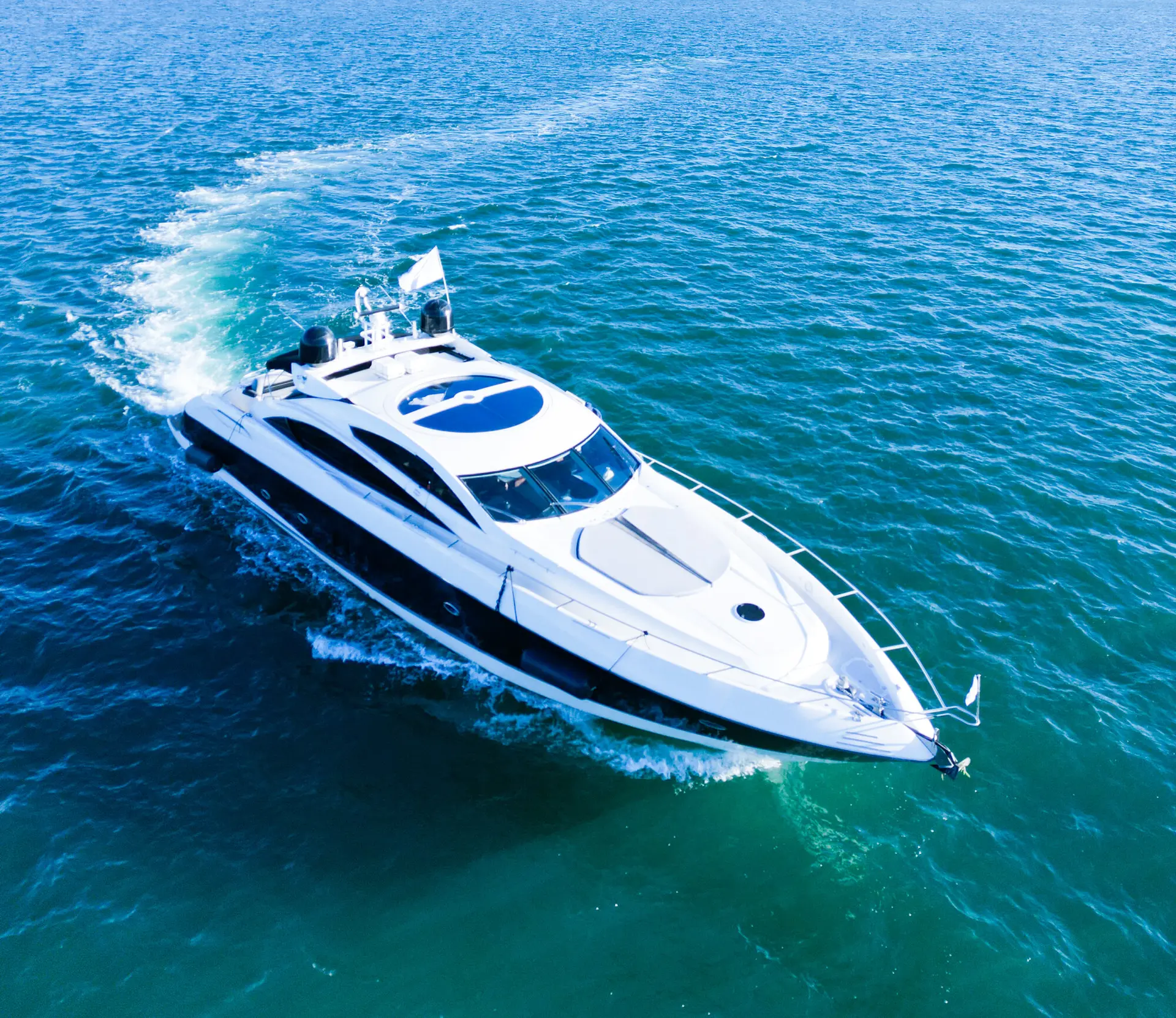 82FT SUNSEEKER PREDATOR