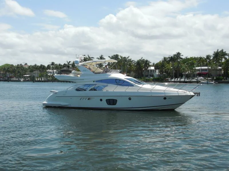 Monaco - 57' Azimut Flybridge — fin de año en Miami