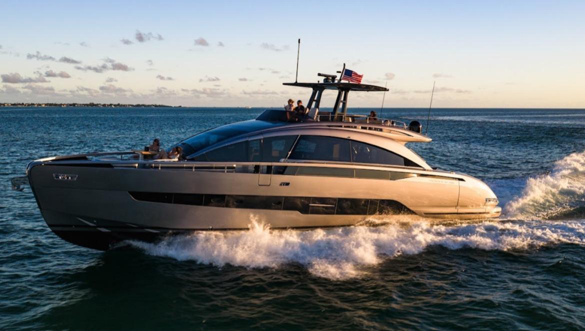 80ft Pershing Yacht Charter in Montauk rental in Miami
