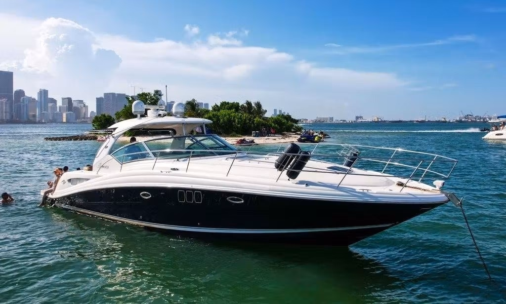 46FT SEA RAY SUNDANCER (LARRY)  rental in Miami